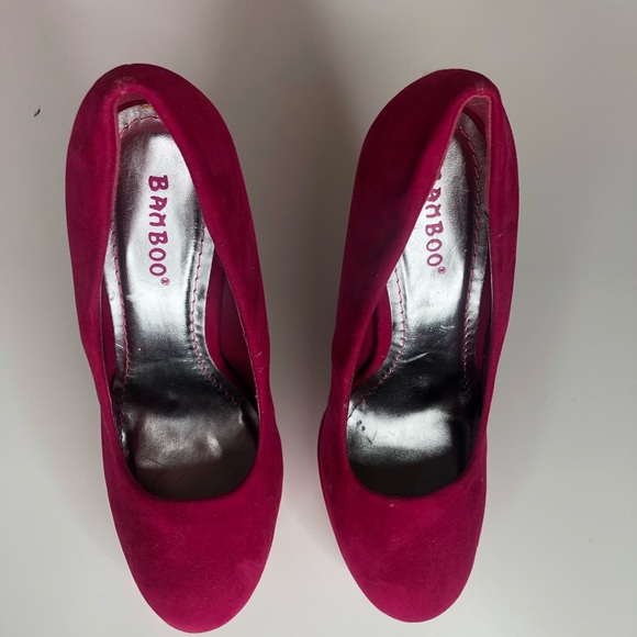 Dark Pink Pumps 🔥 - Picture 6 of 6